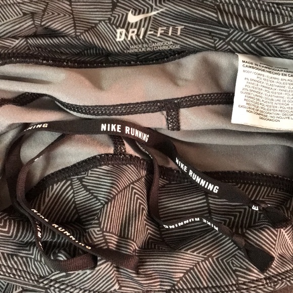 Nike Dri-Fit Racer 3.0 Running Crop Leggings Small - Picture 8 of 12